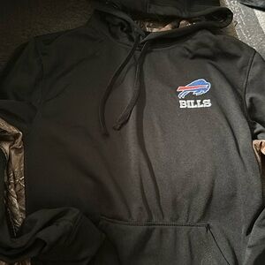 Buffalo bills men’s medium camo hoodie